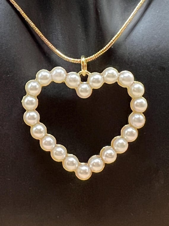 アクセサリー heart pearl neckrace Gold Pearl Heart Necklace - Etsy Canada