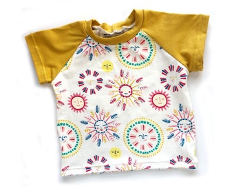 Sunshine Days Camisa de manga corta ~ Nacimiento - 5/6T ~ camisa de bebé ~ camisa de niño pequeño ~ camiseta de bebé ~ top de verano ~ ropa de playa ~ top de niño pequeño