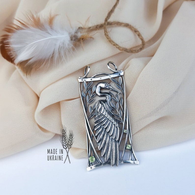 Heron pendant with peridot or amethyst, Sterling silver, Oringo nature jewelry, made in Ukraine, ornithology Peridot