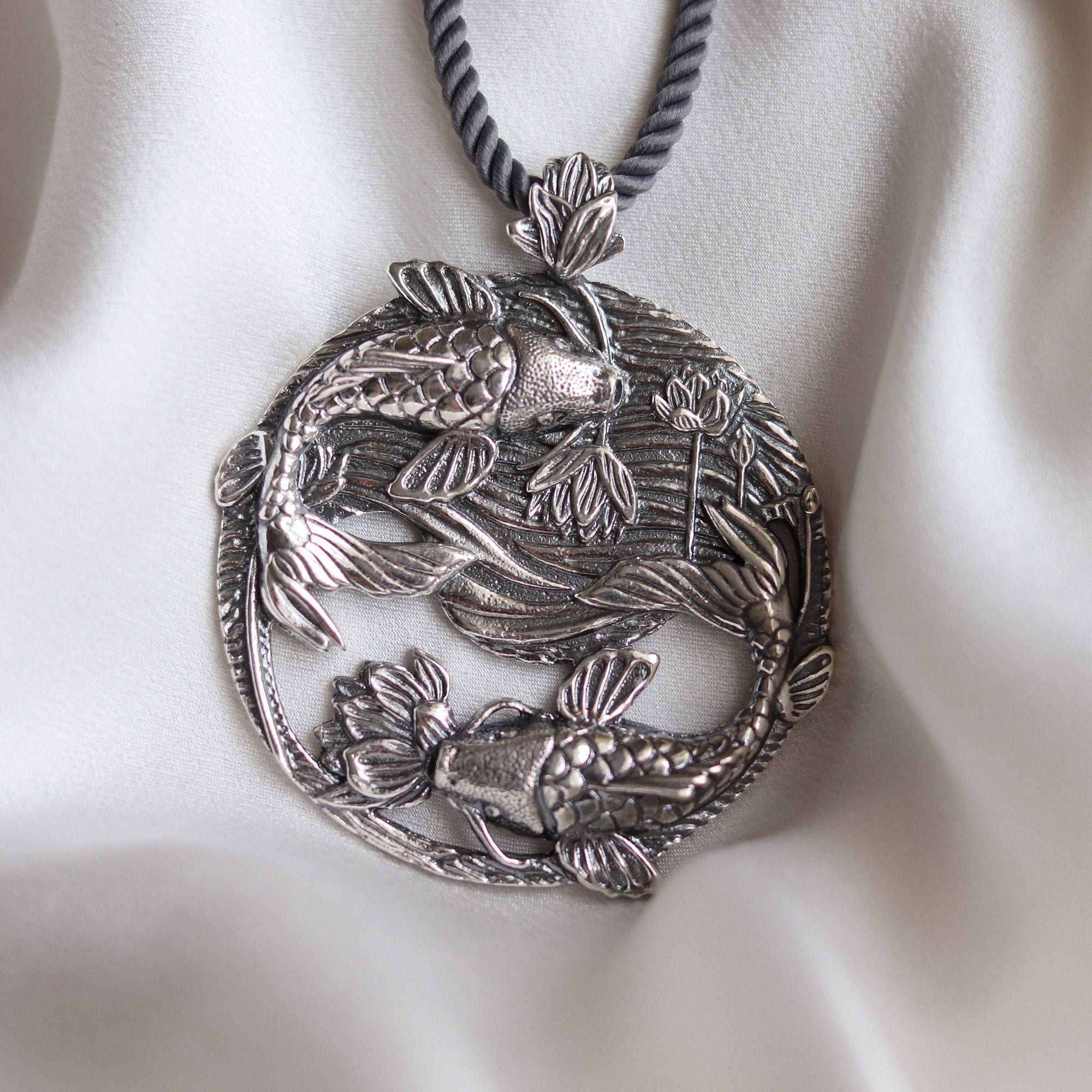 Sterling silver cute yin yang fish pendant 925 silver