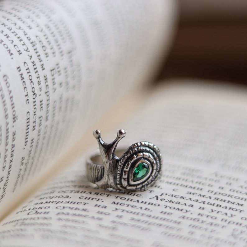 Snail silver ring, Oringo meaningful jewelry, Sterling silver, made in Ukraine Green