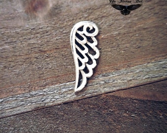 天使の羽チャーム アンティークシルバーの羽チャーム 小さな天使の羽