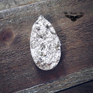 Druzy Quartz Druzy Cabochon Teardrop Cabochon Resin Druzy Silver Druzy Quartz Flatback Resin Flat Back 30x16 Flatback Wholesale Flatbacks 6p