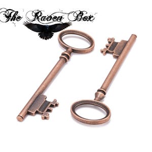 Large Skeleton Key Antiqued Copper Key Charm Key Pendant Steampunk Key Double Sided 80mm Wedding Key Escort Card Key Charms by the Piece