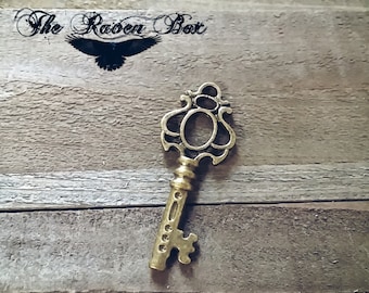 Bronze Skeleton Key Steampunk Key Antiqued Bronze Key Charm Pendant Double Sided 44mm/1.75" Wedding Key Escort Card Key Charms by the Piece