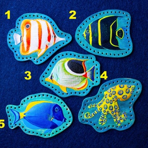 Parche náutico de cuero hecho a mano: pez o pulpo