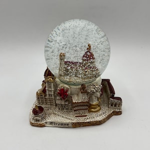 Snow Globe or Glass Ball - Florence and its Monuments
