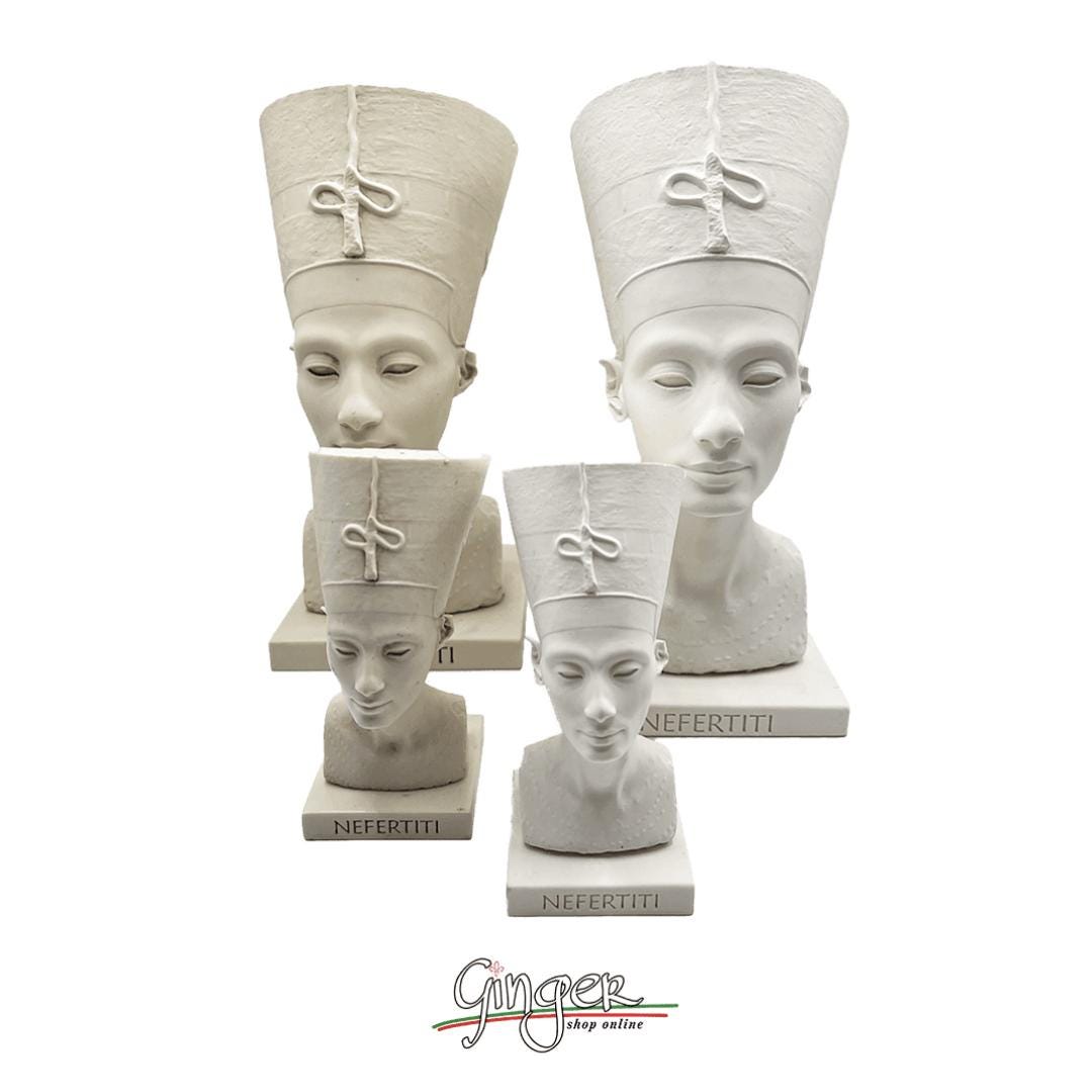 Célèbre Buste De La Reine Néfertiti Dans Le Musée égyptien De Berlin Allemagne 39819899