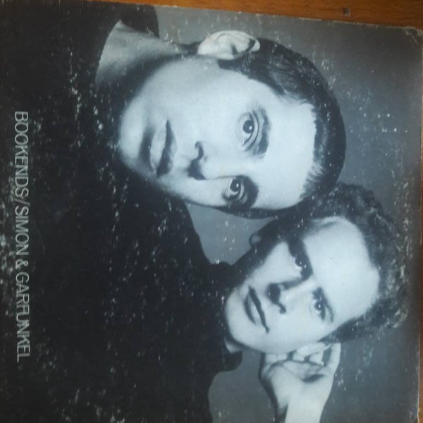 Simon and Garfunkle. Bookends Album. Euc. Original LP record from Colombia.