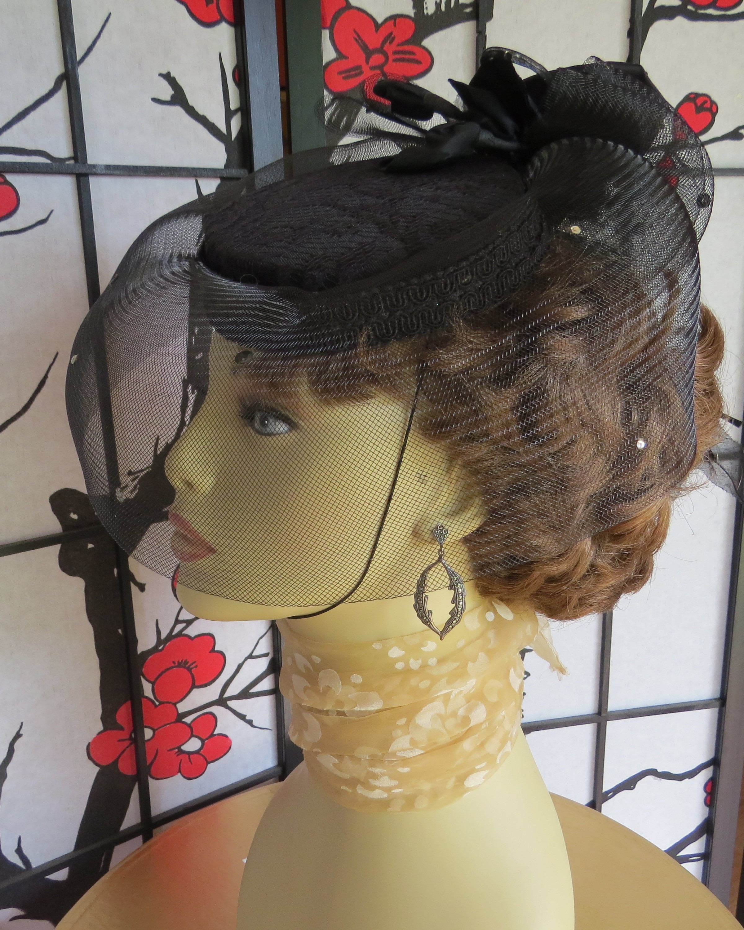 Whittall and Shon Fascinator Hat. Black With Rhinestones and  display picture 1