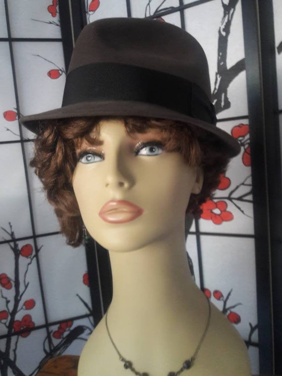 Dobbs, Saks Fifth Ave, Wool Fedora. 1950s. Brown, 