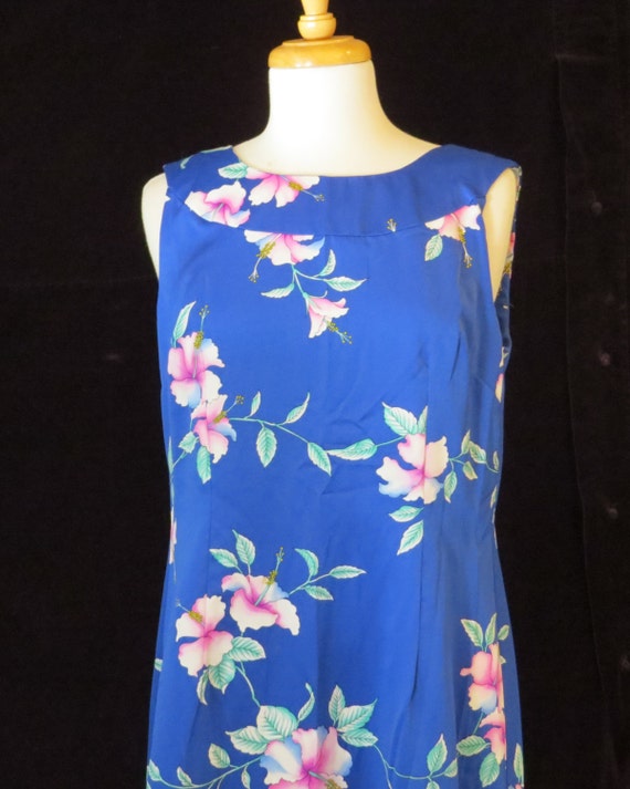 simple hawaiian dress