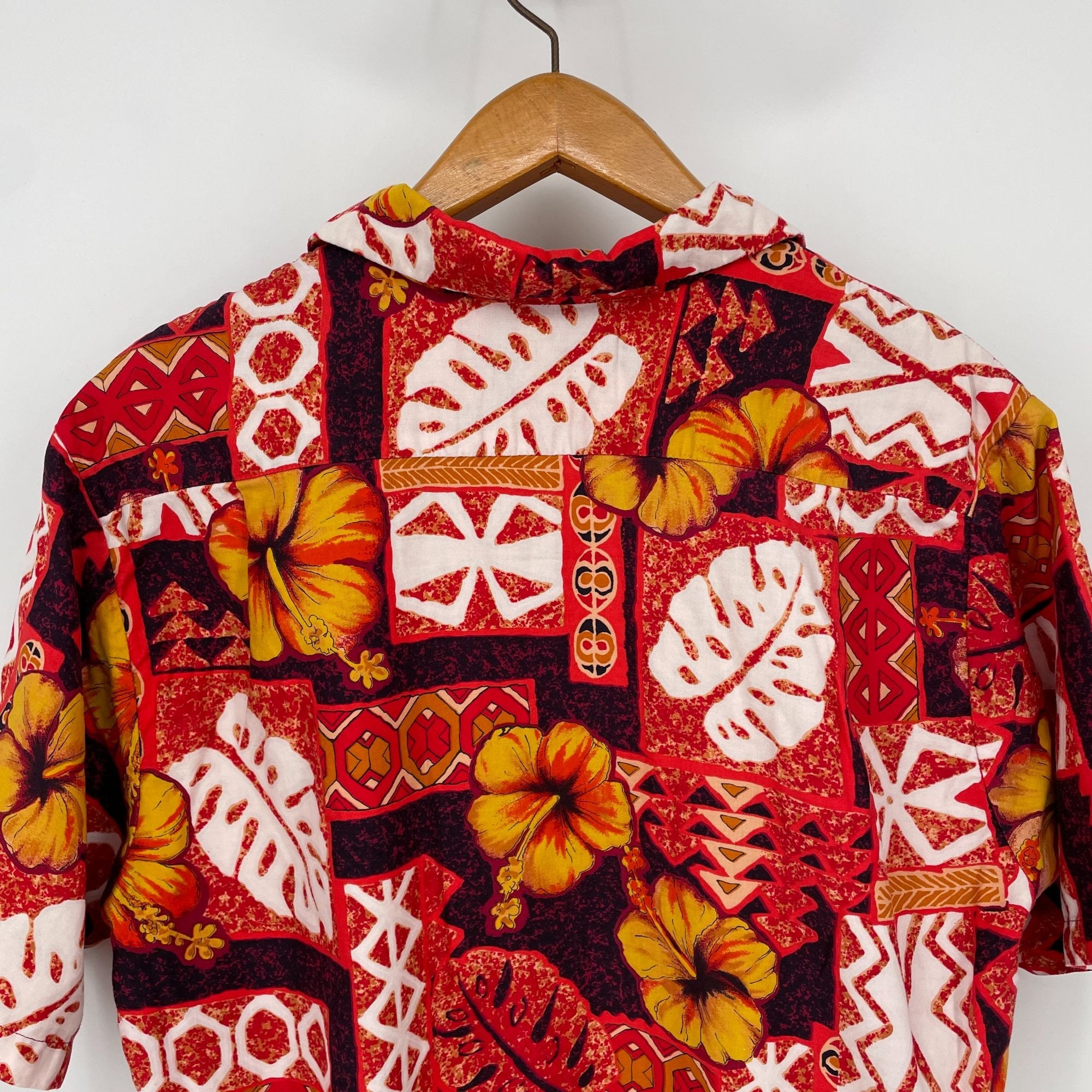 Vintage Diamond Head Hawaiian Shirt / Red Tribal Screen Etsy