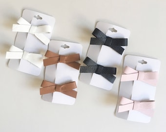 Schoolmeisje leren strikclips, leren strikclips, schoolmeisje strikken, spaarvarken, leren strikclipset, gewoon schattig van kell