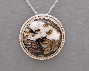 Unique Sterling Silver Pendant With An Arco Black Tube Agate Cabochon