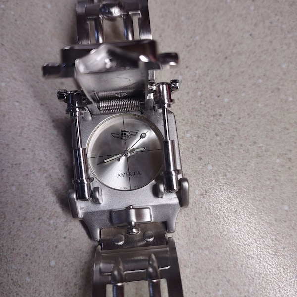 Vintage CTC America Robot Flip Watch Collector's Edition Wristwatch Japan Stainless Steel - new battery Works