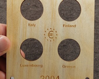 Coin holder for European Union 2 Euro commemorative coins of 2004, Personalised decoration