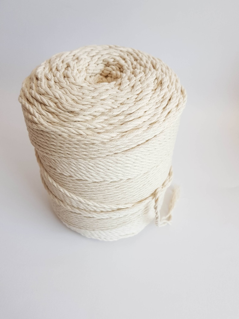 4mm macrame cord 260m Twisted cotton rope 1,5 kg Macrame rope. 175m Macrame cord 1 kg cotton cord 3 strand macrame rope. Cotton string yarn image 2