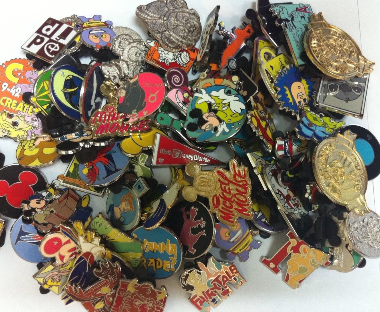 100 Disney World WDW Random Trading Pin Lot For Trading SAVE MONEY! 100 Disney World WDW Random Trading Pin Lot For Trading SAVE MONEY!