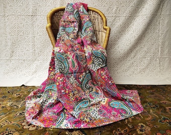 Pink Indian Kantha Quilt: Reversible Boho Bedspread, Queen Size