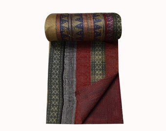 Handmade Vintage Kantha Quilt, Sari blanket, Twin size throw, Sofa cover, Kantha quilt, Indian Quilt Home Decor
