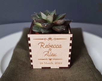 Wedding favors for guests personalized for rustic wedding natural wooden pots for succulents with name card forest wedding laser engraved