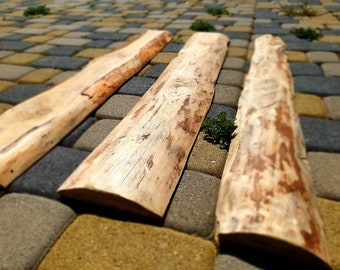 Set of 3 rustic wooden planks, reclaimed wood, raw wood with bark, wooden board, wood diy project, wooden material, wood plank with bark