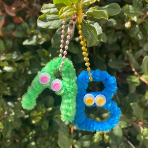Llavero personalizado / Llavero inicial / Llavero carta / Llavero personalizable / Llavero kawaii / Broche personalizado / Llavero carta