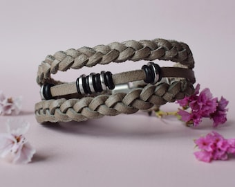 leather unisex bracelet with metal beads