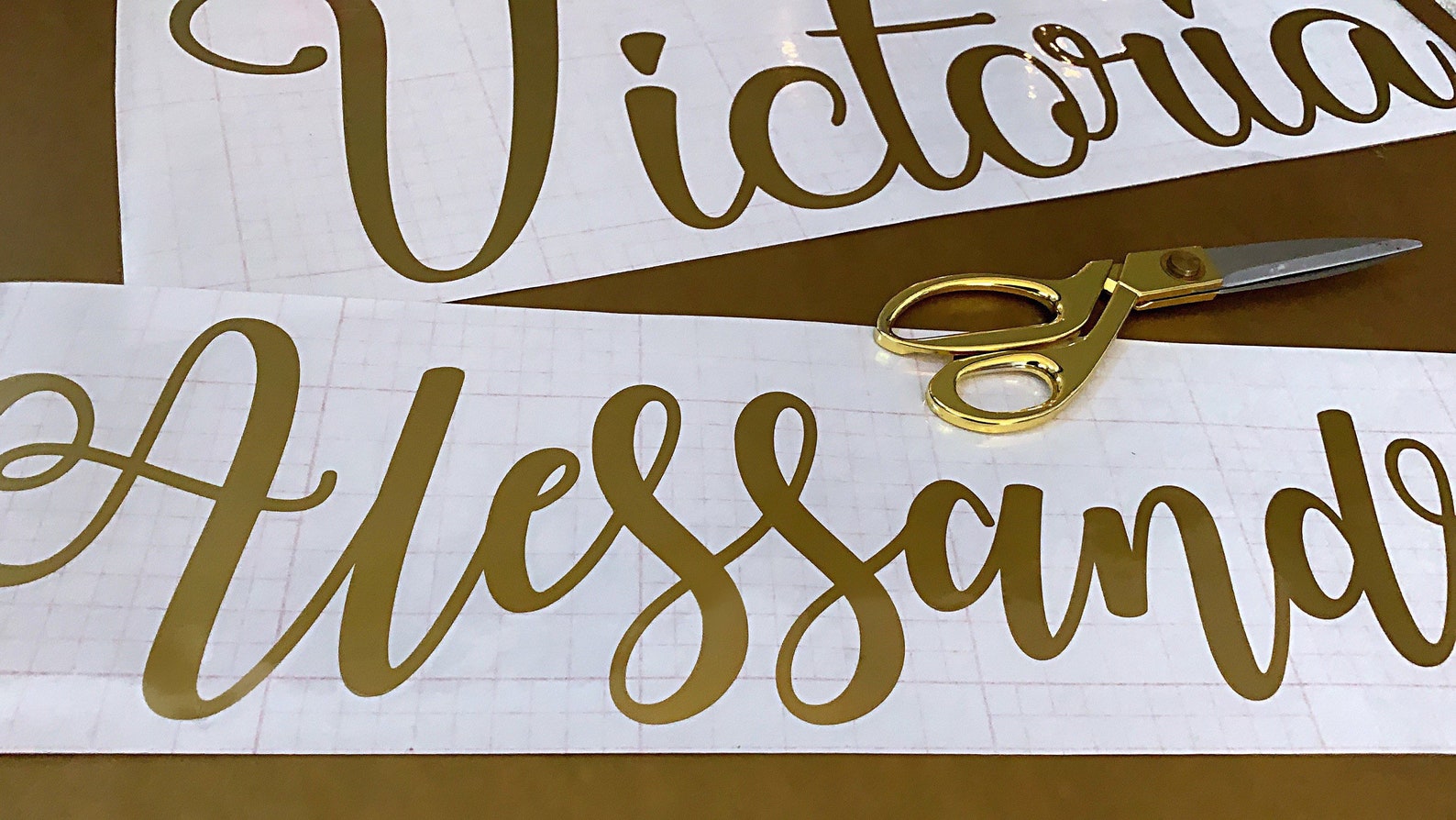 Vinyl Name Sign Backdrop Name Approx 1824 depending Etsy