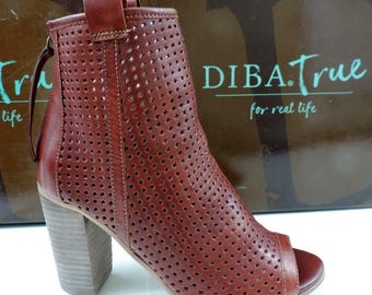 Diba True Gone Home Open Toe High Heel Booties Perforated Leather Cognac Size 8