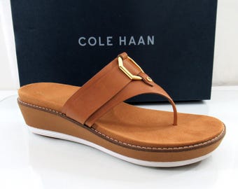 Cole Haan Original Grand Flatform Thong Wedge Sandals Leather Pecan Brown Size 9