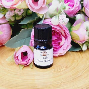 Organic Lily Absolute Oil: French Lilium Candidum, 5ml