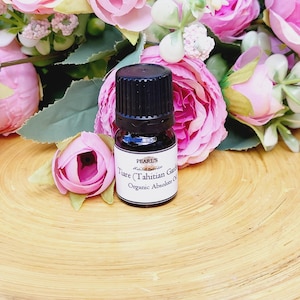 Organic Tiare Gardenia Absolute Oil: Tahitian Perfume, Aromatherapy (5ml)