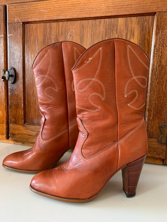 Cowgirl Boots, Vintage Shoes, Cowgirl Boots with Heel… Gem