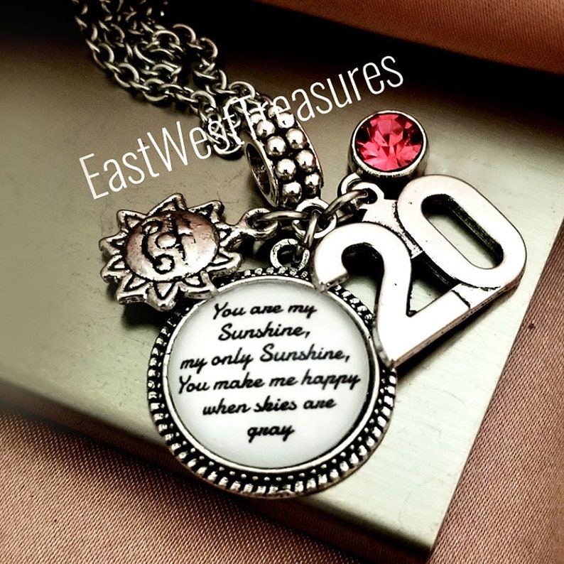 birthday present for 20 year old daughter