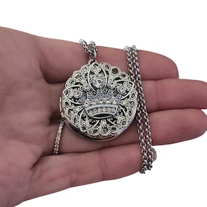 Custom Photo Locket with Crown, Crown Princess Photo Locket Necklace, Personalized with Picture, For Girls Women daughter Granddaughter