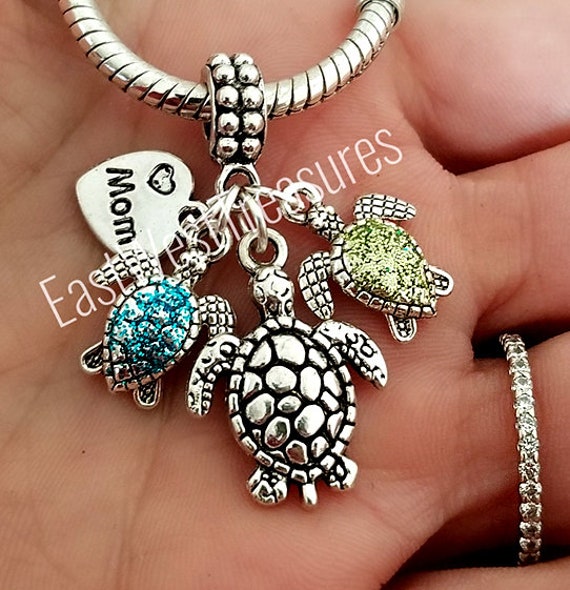 Mama Mom and Baby Sea Turtle Birthstone Necklace Personalized with 1 2 3 4 5 6 7 8 9 10 Turtle Kids Children Birthstone Charm for Mothers