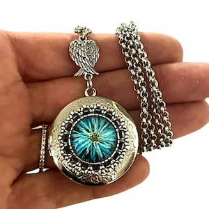 Angel wing Locket with Blue Forget-Me-Not Flower Photo Locket Pendant Necklace with Picture