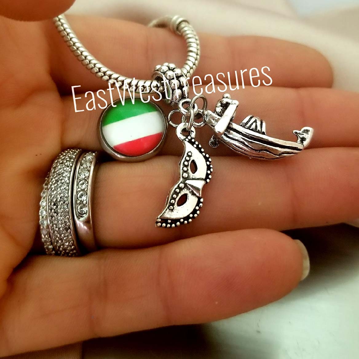 Travel Italian Venice Italy Venetian Mask Gondola Charm Bracelet ...