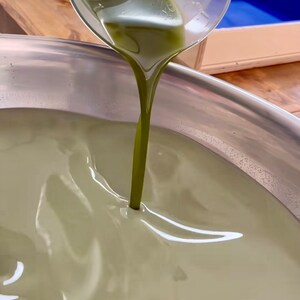 Natural Key Lime Coconut Soap Bar with Coconut Shell Powder, Gentle Exfoliation and Fresh Aroma, Zero Waste Packaging bild 9