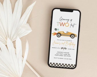 Invitación para el segundo cumpleaños de un coche de carreras: Creciendo rápido (Descarga digital)