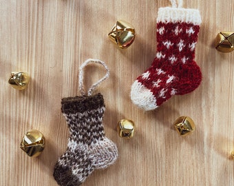 Christmas Stocking Pattern, Mini Stocking Ornament, Holiday Knit Pattern, Tiny Stocking Pattern, Christmas Gift Knitting, Knit Ornament