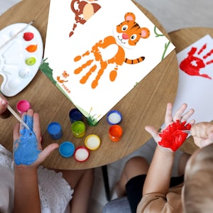 Stenciling handprint craft
Fine motor skills handprint craft
Sensory skills handprint craft
Sloth handprint craft
Opossum handprint craft
Porcupine handprint craft
Armadillo handprint craft