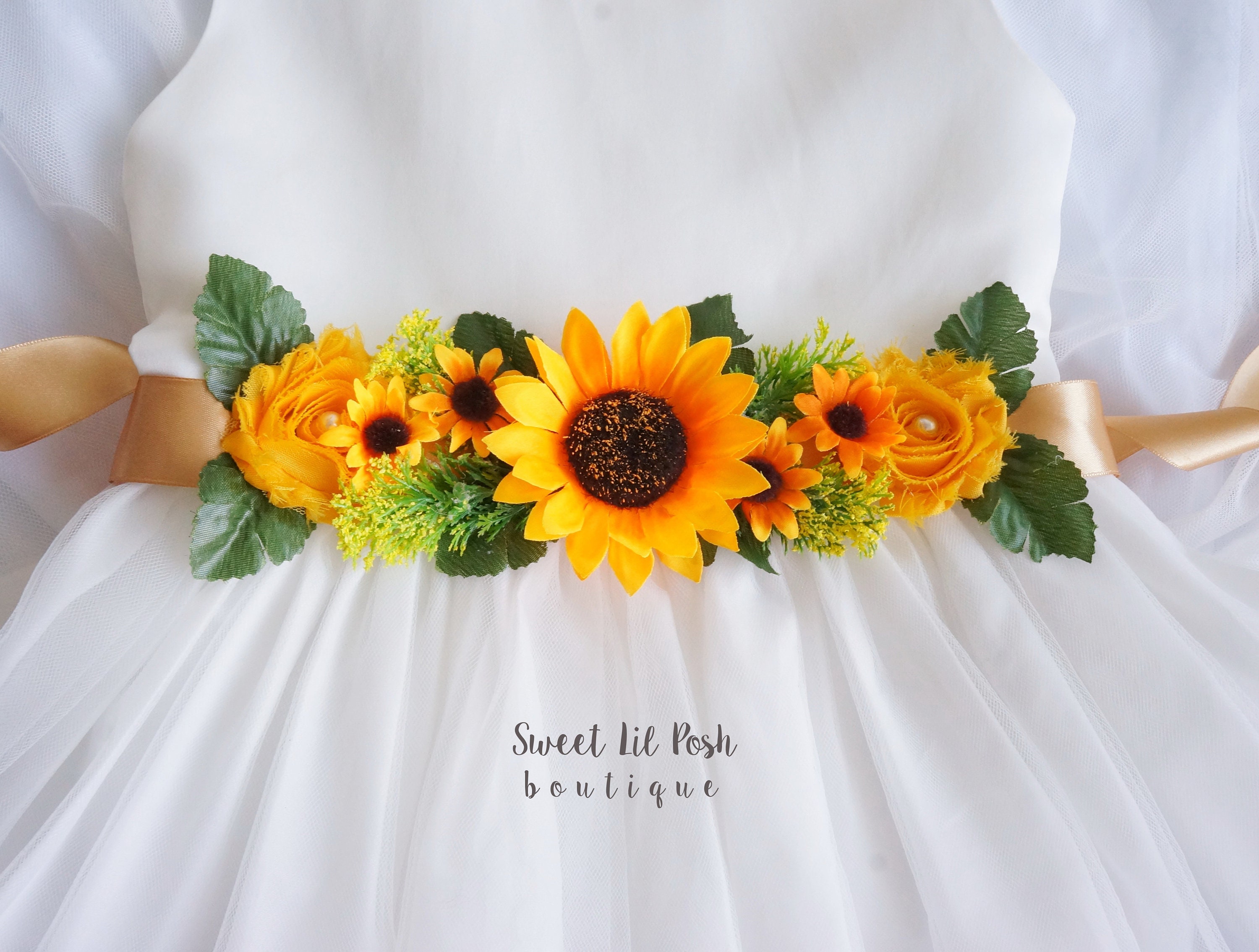 New Coming Sunflower Crystal Tulle Hand Made Wedding Supplies Cute  Beautiful Wedding Decoratiopn Chair Sash Covers Ncaaf From Irish_bridal,  $4.33