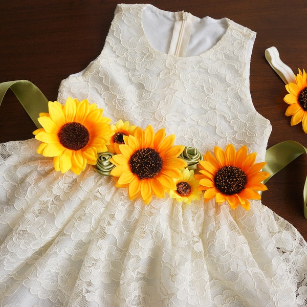 Ivory Flower Girl Dress, Sunflower Lace Flower Girl Dress, Rustic Jr Bridesmaid Dress, Country Wedding Girl Dress, Sunflower Burlap Sash