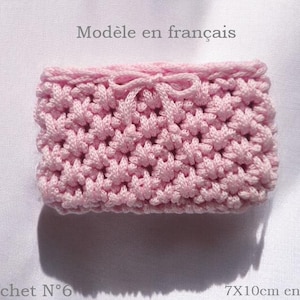 TUTORIEL en français porte-carte avec petit nœud au crochet 7x10cm environ. Crochet numéro 6.