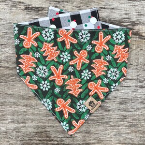 Gingerbread Cookies Snap On Dog Bandana, Christmas Dog Bandana, Reversible Personalized Bandana, New Puppy Gift, Dog Kerchief, Dog Scarf