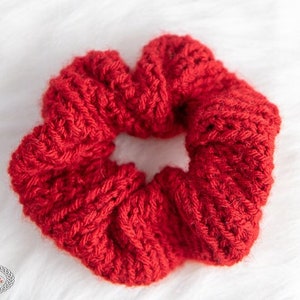 Crochet Scrunchie Pattern | Crochet Scrunchies | Crochet Hair Tie | Crochet Hair Accessories | Crochet Hair Scrunchies | Crochet Gifts
