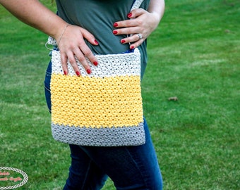 Crochet Pattern: Simple Summer Crochet Bag with Fabric lining and sturdy strap